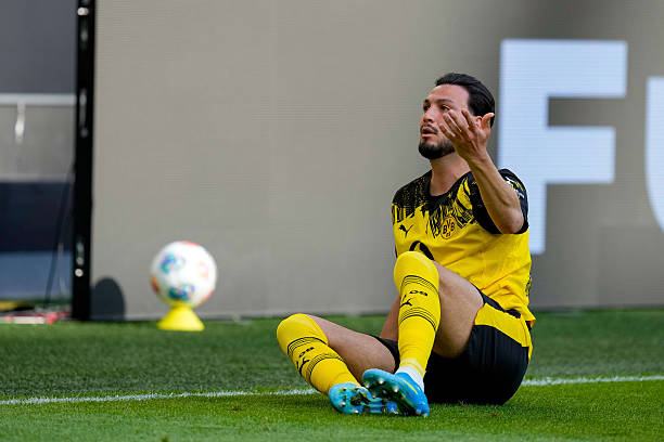 Borussia Dortmund : Bensebaïni forfait pour les deux derniers matchs de la saison