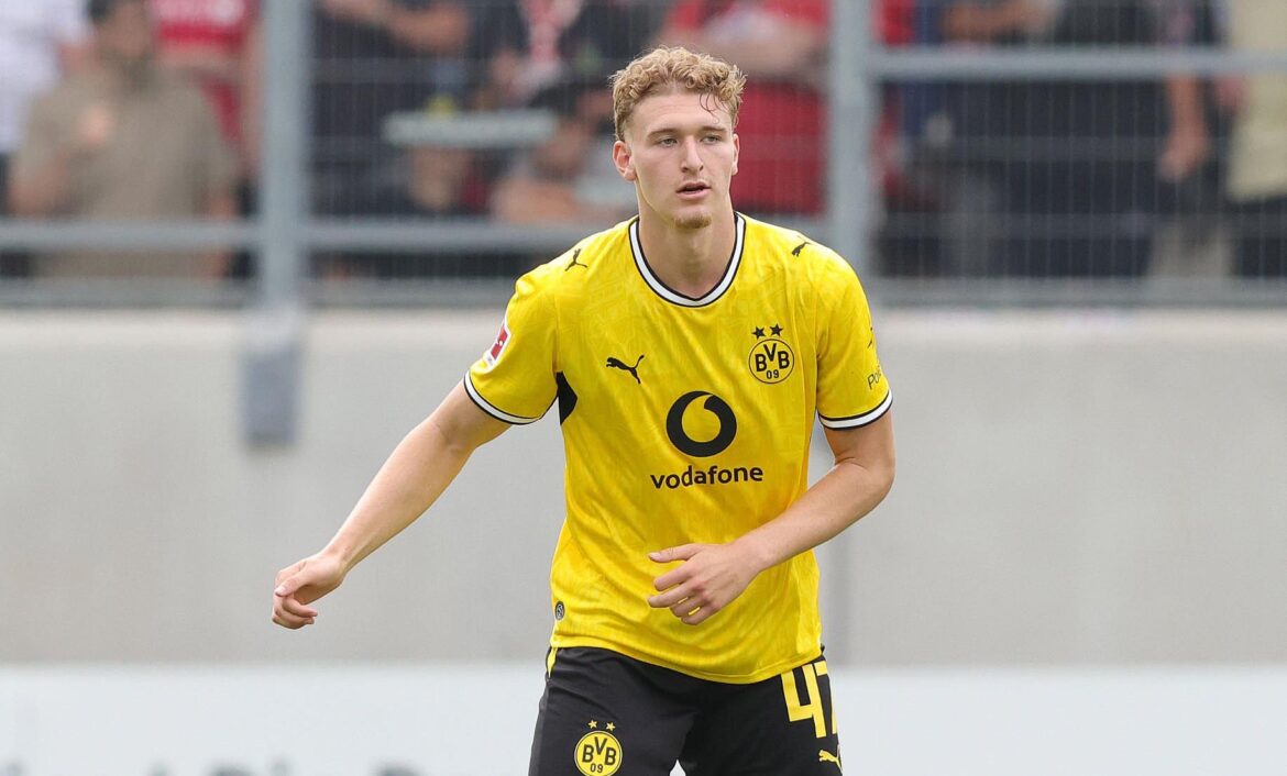 Dortmund : Elias Benkara blessé
