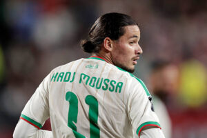 Alors qu'Al Ahli insiste pour Hadj Moussa : Feyenoord fixe le prix pour l'Algérien