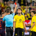 Supercoupe d’Allemagne : Dortmund battu par le Bayern, Bensebaïni exclu (Vidéo) Supercoupe d'Allemagne : Dortmund battu par le Bayern, Bensebaïni exclu (Vidéo)