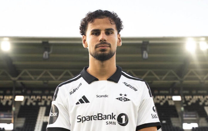 FC Copenhague : Amin Chiakha s'engage définitivement avec Rosenborg FC Copenhague : Amin Chiakha s'engage définitivement avec Rosenborg