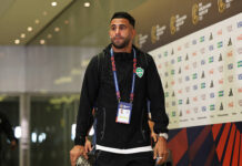 Mercato : Riyad Mahrez étudie trois pistes pour son avenir Mercato : Riyad Mahrez étudie trois pistes pour son avenir