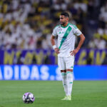 Transfert : Un dernier obstacle administratif freine l’arrivée de Mahrez dans son nouveau club Transfert : Un dernier obstacle administratif freine l'arrivée de Mahrez dans son nouveau club