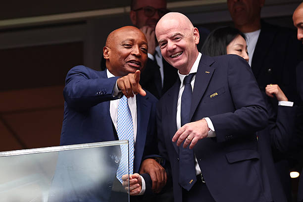 Le vent tourne à la FIFA : La passivité coupable d'une CAF en sursis Le vent tourne à la FIFA : La passivité coupable d'une CAF en sursis