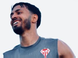 CR Belouizdad : Rayan Akacem débarque avec la soif de titres