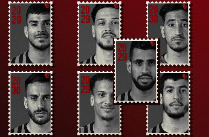 USM Alger : Sept cadres blindés USM Alger : Sept cadres blindés