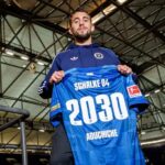 Schalke 04 : Adil Aouchiche prolonge son aventure jusqu’en 2030 Schalke 04 : Adil Aouchiche prolonge son aventure jusqu'en 2030