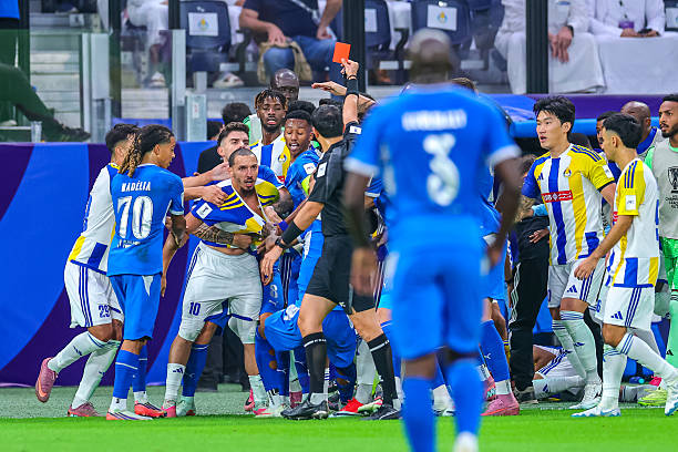Al Gharafa : Débuts cauchemardesques pour Ismaël Bennacer Al Gharafa : Débuts cauchemardesques pour Ismaël Bennacer