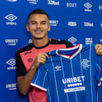 Badredine Bouanani rejoint les Glasgow Rangers : « Je suis très heureux d’être ici » Badredine Bouanani rejoint les Glasgow Rangers : « Je suis très heureux d'être ici »