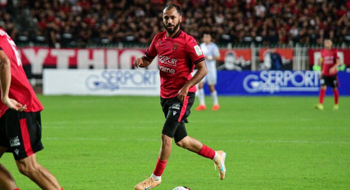 USM Alger : Khaldi et Boulaya forfaits pour le déplacement à Akbou