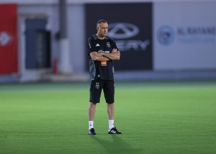 Algérie-Zambie : Le onze probable pour la grande première de Hemdani