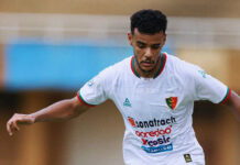 Ligue des champions africaine (1er tour préliminaire) : Le MC Alger se contente du nul au Niger Ligue des champions africaine (1er tour préliminaire) : Le MC Alger se contente du nul au Niger