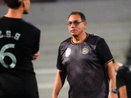 ES Sétif : La direction accorde une ultime chance à l'entraîneur Hamada Sedki