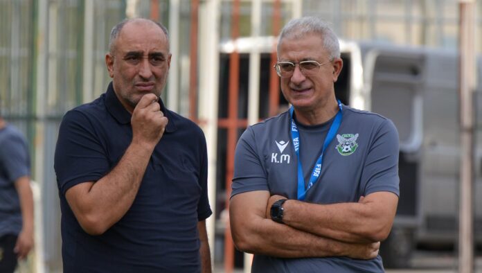 CS Constantine : L'avenir de l'entraîneur Mondher Kebaier en suspens CS Constantine : L'avenir de l'entraîneur Mondher Kebaier en suspens