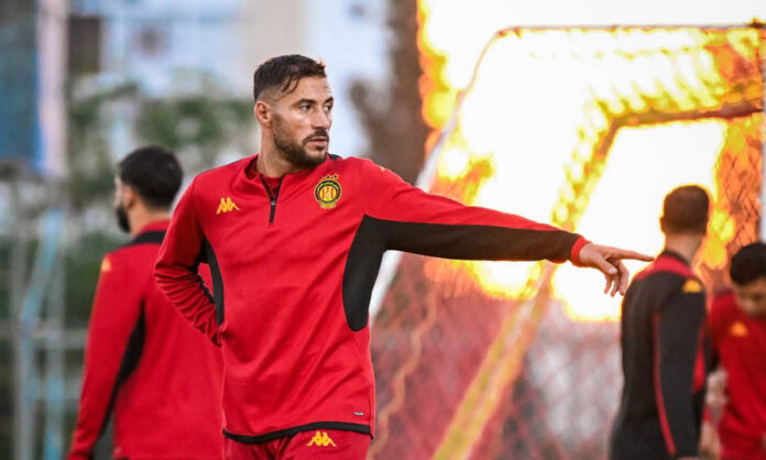 ES Tunis : Belaïli mis à l'amende après son coup de sang en Libye