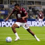 Torino : Ignazio Abate encense Rafik Belghali Torino : Ignazio Abate encense Rafik Belghali