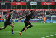 Tapsoba encense Maza : « L’un des meilleurs joueurs de la Bundesliga » Tapsoba encense Maza : « L'un des meilleurs joueurs de la Bundesliga »